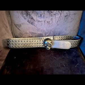 Black studded skull belt